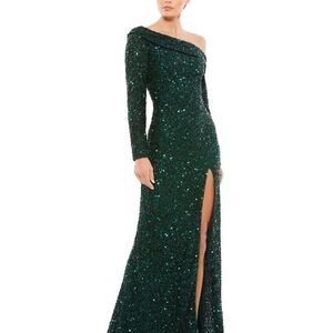 NWT Mac Duggal 5449 Sequined One Shoulder Evening Gown Emerald Green Size 6